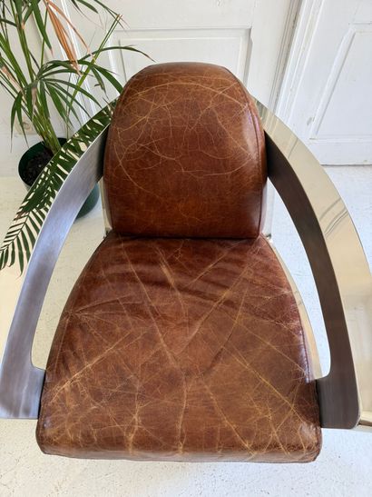 Timothy Oulton Paire de fauteuils « Mars...
