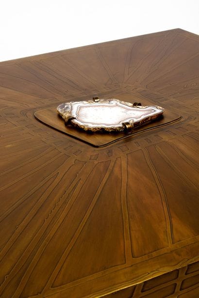 Studio Belgali Table basse carrée en laiton...