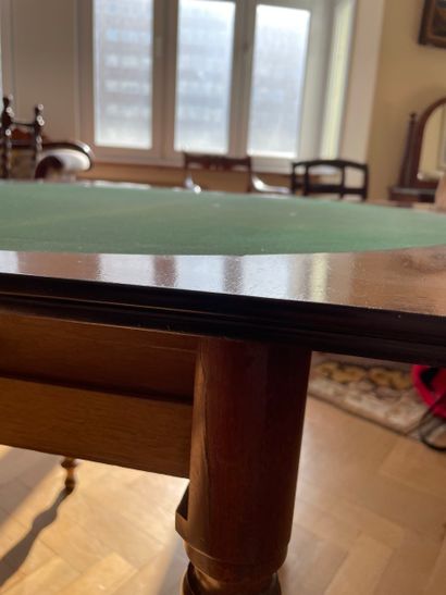 Table à jeu (XIX siècle)

Table à jeu en...