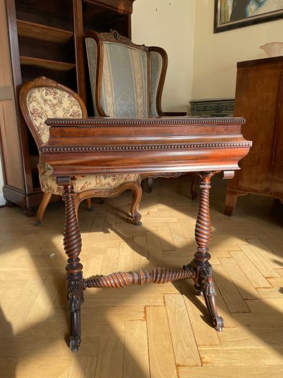 Table / petit bureau néo-Renaissance, France,...