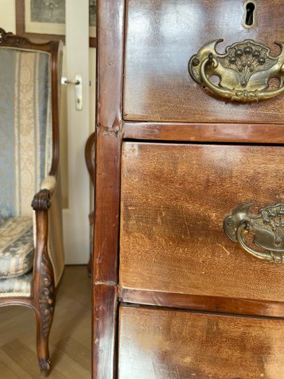 Commode (XIX siècle) - Epoque Louis-Philippe

Commode...