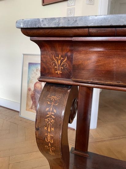 Console / table de milieu d’époque Restauration,...