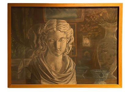 Bust of a young woman - 20th century

Pastel...