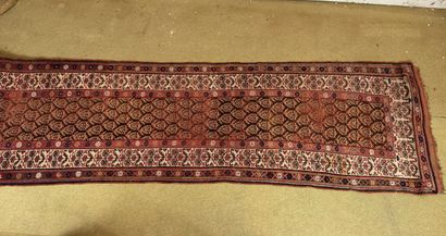 Important Persian-style gallery rug with...
