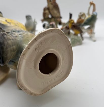 Lot de sujets en porcelaine à décor d’oiseaux
Ensemble...