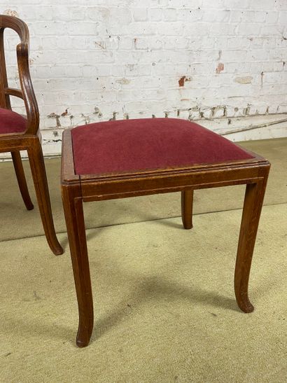 Fauteuil avec repose-pieds de style néoclassique...
