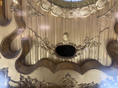 Rahmenuhr (horloge-cadre) de style Biedermeier...