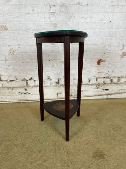 Table d’appoint tripode - Plateau marqueté...