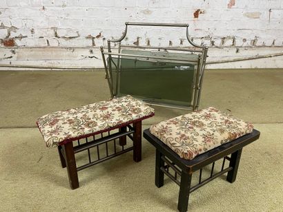 Lot de 2 repose-pieds et d’un porte-revues
Ensemble...