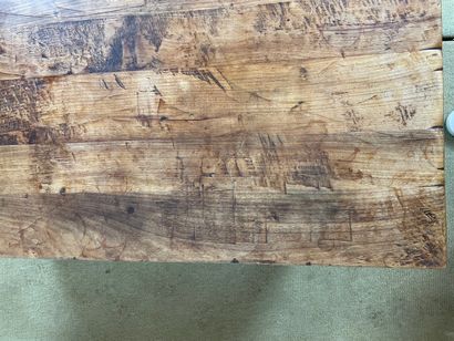 Banc rustique en bois massif 
Banc rectangulaire...