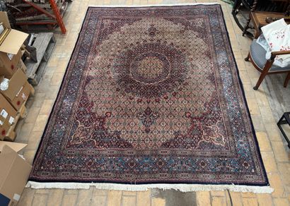 Large floral carpet, Tabriz / Moud type
Large...