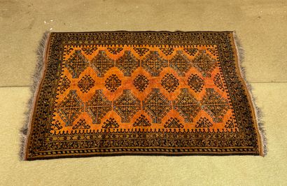 Wool carpet with geometric decoration, in...