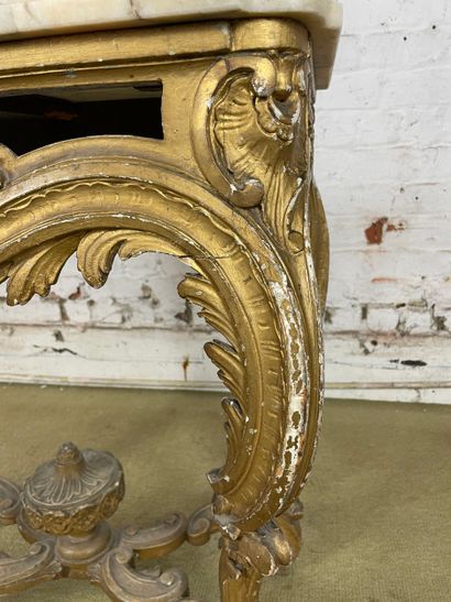 Console de style Louis XV
Console en bois...