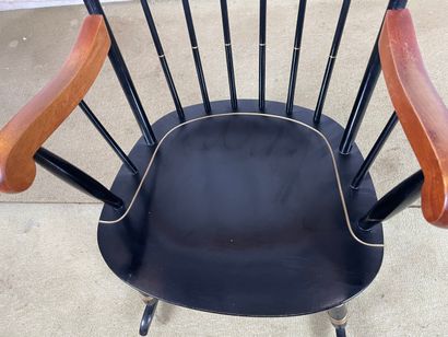 Fauteuil à bascule en bois - Amherst College,...