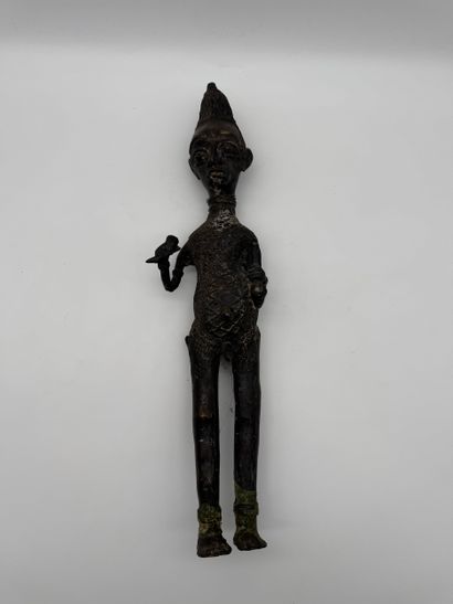 African copper-alloy sculpture - Male figure
Sculpture...