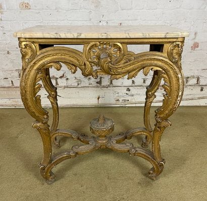 Console de style Louis XV
Console en bois...