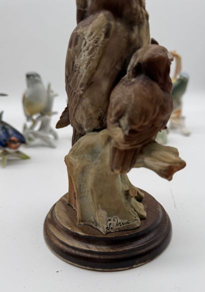 Lot de sujets en porcelaine à décor d’oiseaux
Ensemble...