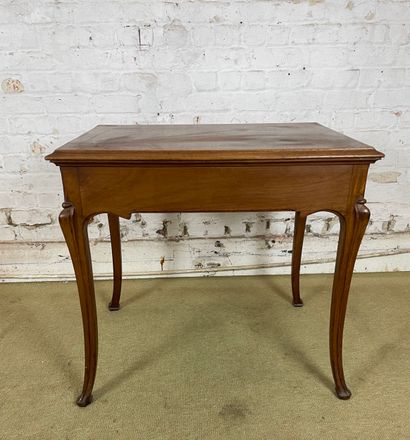 Table de milieu ou petit bureau en bois naturel...