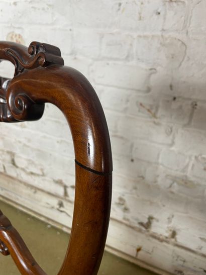 Suite de 4 chaises de style victorien (fin...