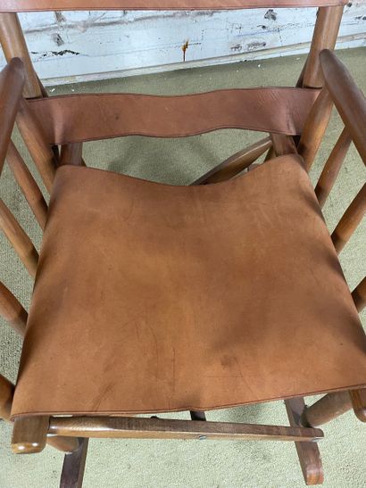 Fauteuil pliant à bascule de style campagne...