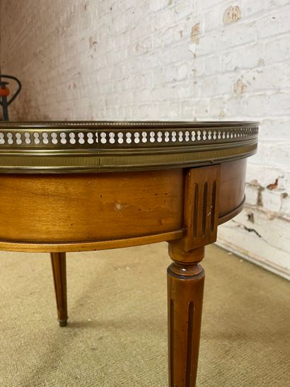 Table bouillotte en bois et plateau en marbre,...