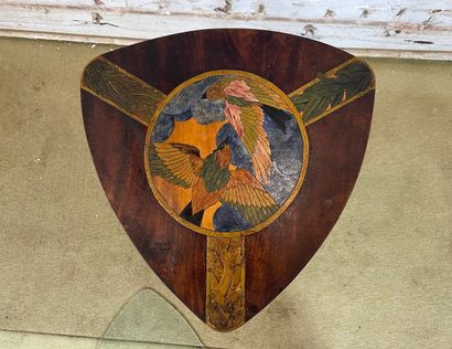 Table d’appoint tripode - Plateau marqueté...