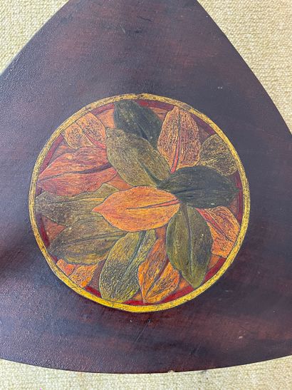 Table d’appoint tripode - Plateau marqueté...