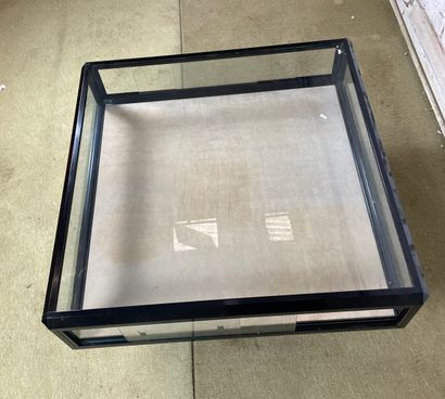 Table basse vitrine de style Maison Jansen,...