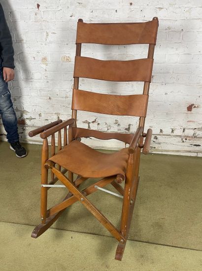Fauteuil pliant à bascule de style campagne...