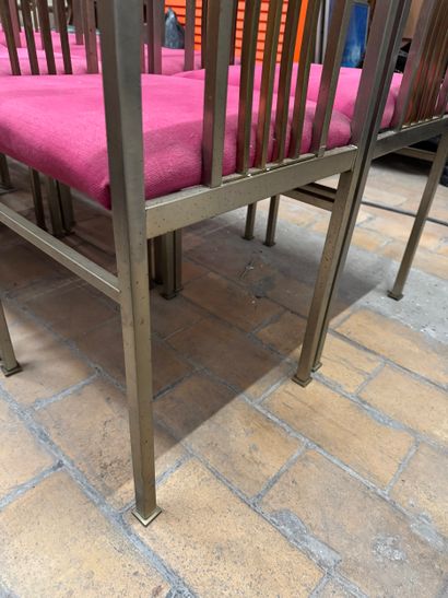 Suite de 10 chaises en métal - vers 1980/2000
Chaises...
