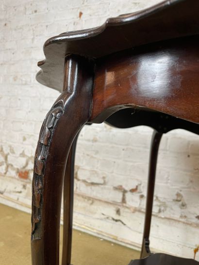 Table d’appoint de style Louis XV 
Table...