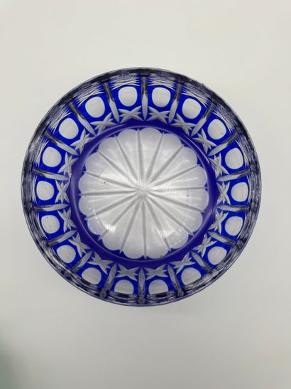 Cristal doublé bleu - Important saladier...