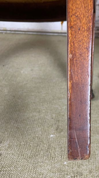 Fauteuil de style Empire 
Fauteuil en bois,...