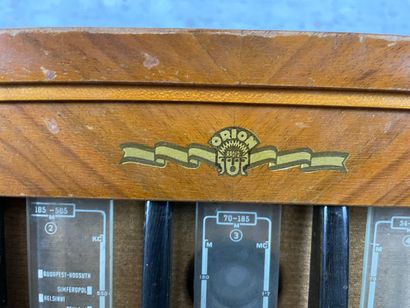 Orion - Poste de radio vintage en bois (Hongrie,...