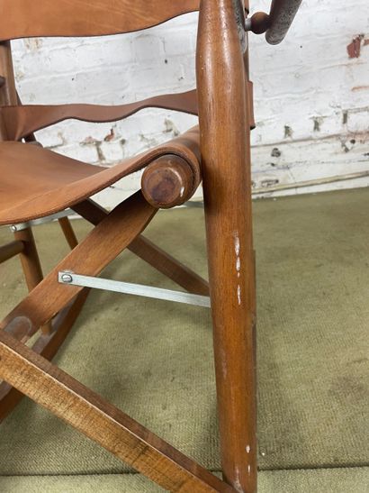 Fauteuil pliant à bascule de style campagne...