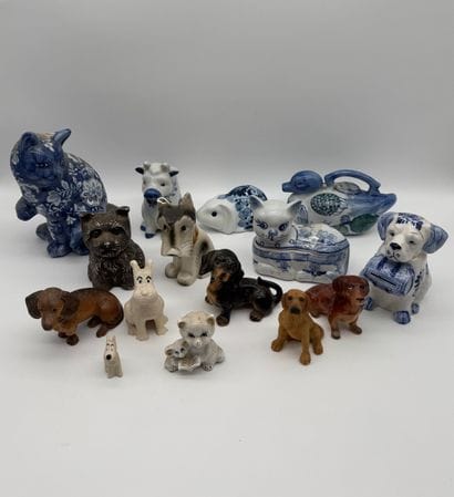 Lot de sujets animaliers en porcelaine et...