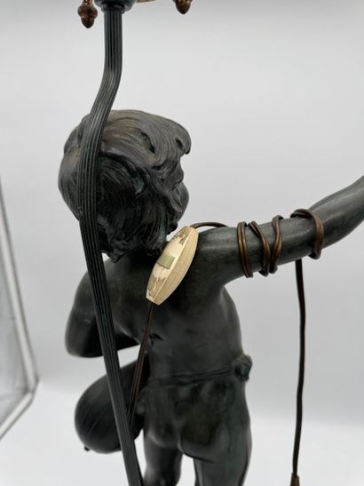 Auguste Moreau (1834-1917) - Lamp with little...