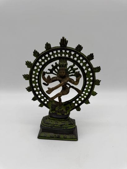 Indian-style Shiva Nataraja statue in metal
Sculpture...
