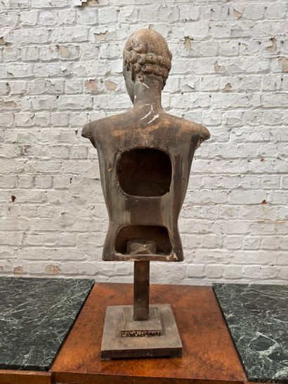 Female couture mannequin bust - 20th century
Bust...