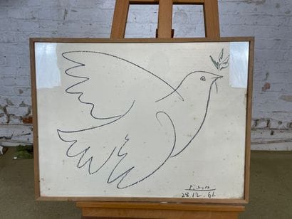 Pablo Picasso (after) - The Dove
Print on...