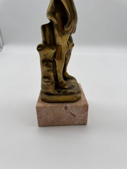 David statue in copper alloy on marble base
Sculpture...