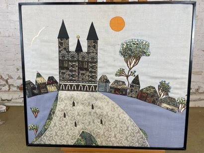 XX siècle - Village and stylized building
Textile...