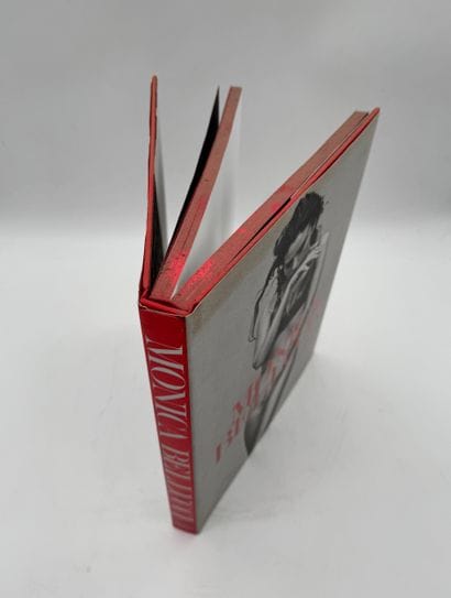 Collective - Monica Bellucci
A book published...