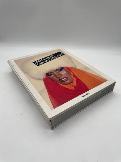 Andy Warhol (1928-1987) - Polaroids 1958-1987...