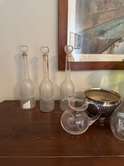 Set of 10 glass and silver-plated metal pieces
Set...