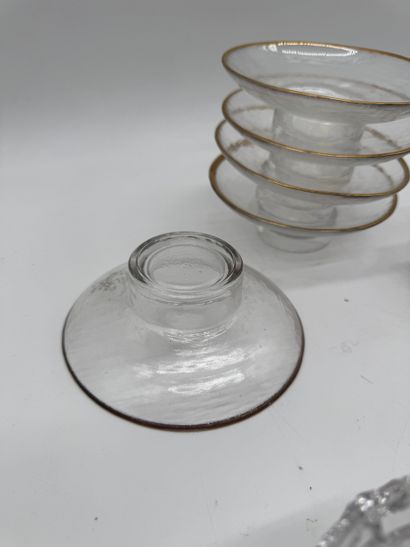 Batch of kitchen and tableware items


Please...