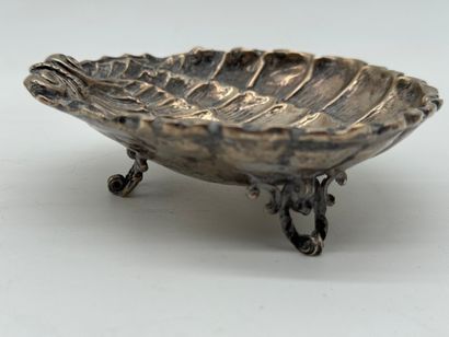 Silver dishes and trays, including Maison...