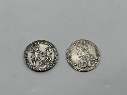 Set of two silver numismatic refrappes Banca...