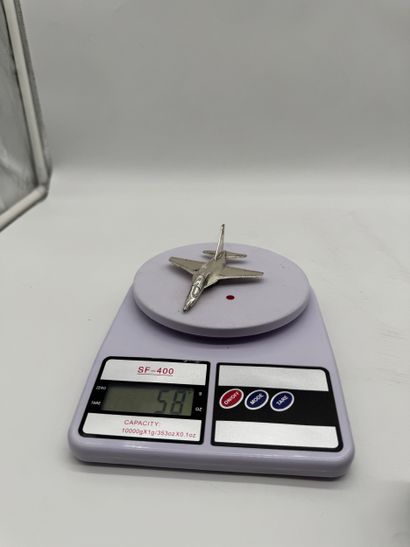 Miniature fighter plane in silver 925/1000
Miniature...