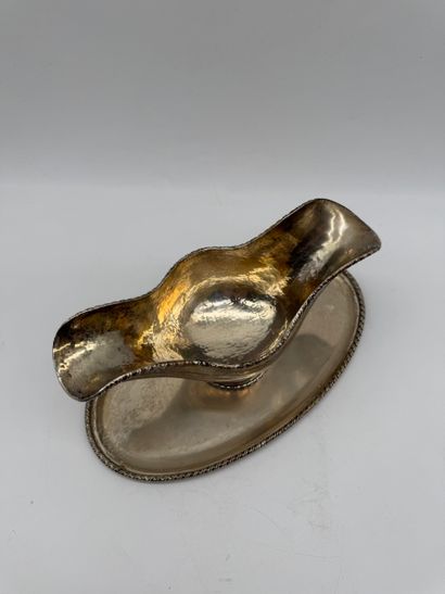 Sauce boat with silver 800 tray
Sauce boat...